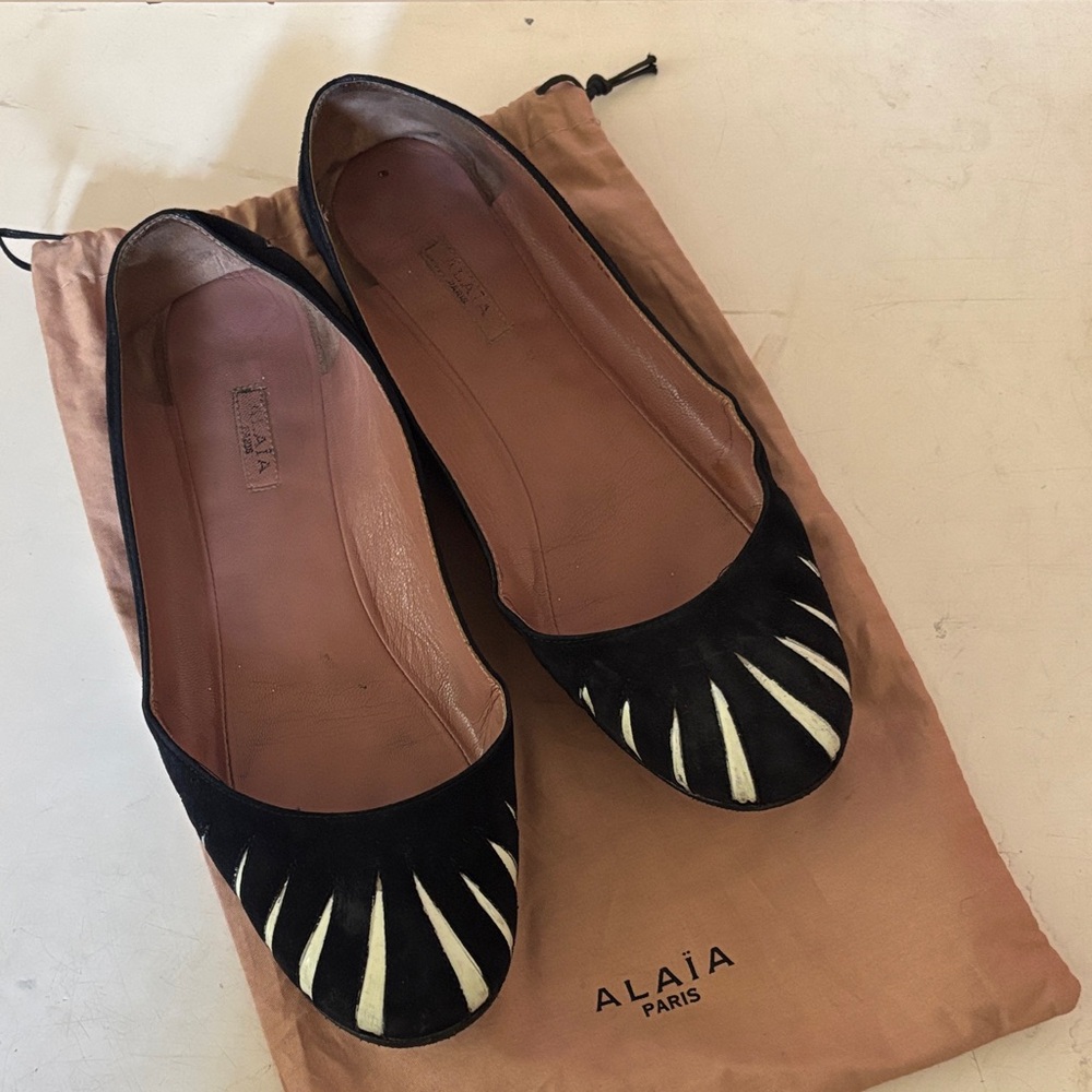 Alaia Ballet Flats